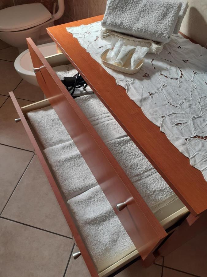 Casa Vacanze Valvendra Lovere Eksteriør billede